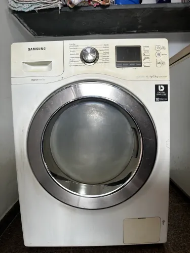 Vendo máquina lava e seca 10kg