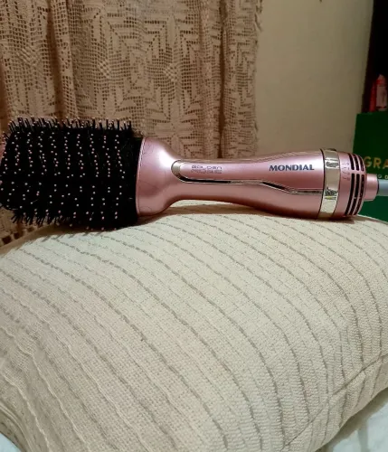 Escova Alisadora mundial semi nova 