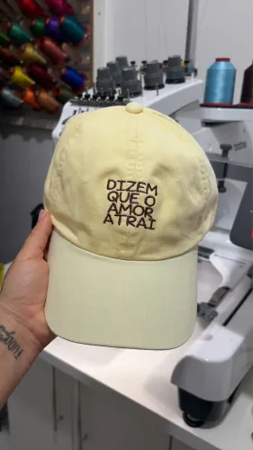 Bonés bordado personalizado