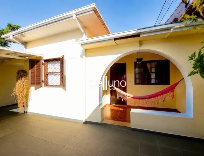 Casa com 3 dormitórios à venda, 282 m² por R$ 780.000 - Centro - Mogi das Cruzes/SP