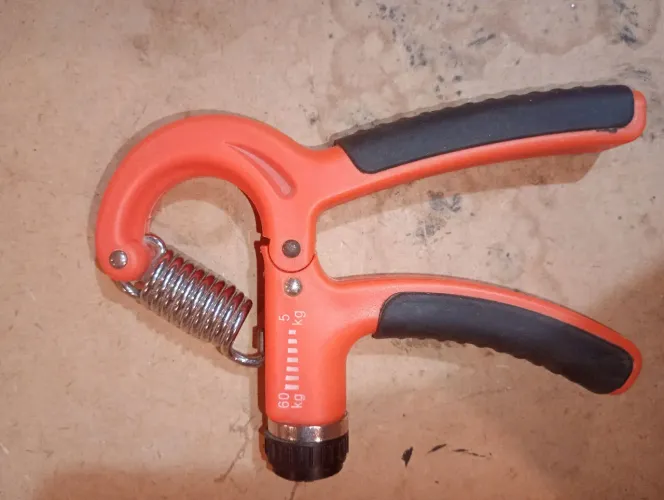 Hand Grip / Equipamento de treino pra mão e antebraço