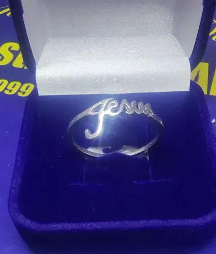 Anel Jesus Prata 950 Peso 1.60 Gramas 15 x 5 mm