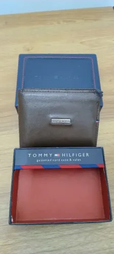 Carteira wallet Tommy Hilfiger original !