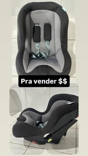 Vendo cadeirinha semi nova com apenas um fecho quebrado fora isso está todo ok