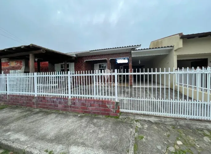 Casa à venda em Balneário Gaivota no bairro Jardim Ultramar