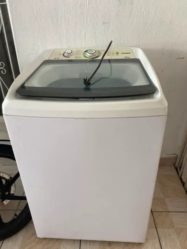 Máquina de Lavar com defeito.