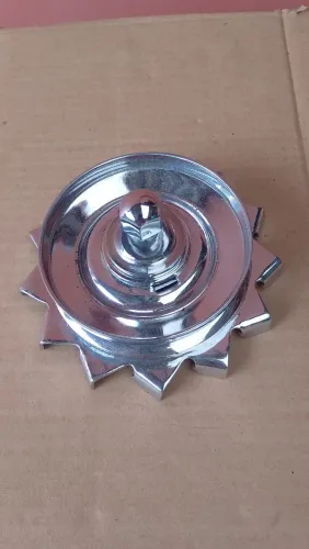 Polia alternador + torre de acionamento + parafuso de polia ( cromados )