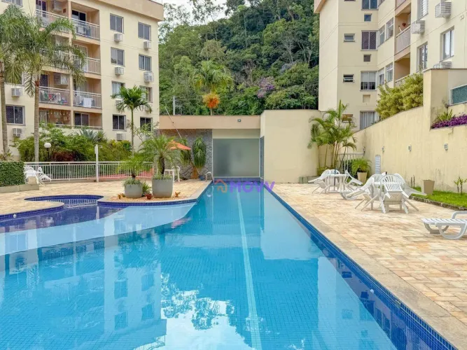 Apartamento com 2 dormitórios à venda, 60 m² por R$ 320.000,00 - Maceió - Niterói/RJ