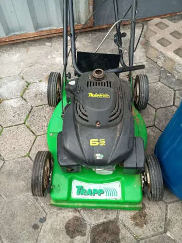 Vendo máquinas de cortar grama 