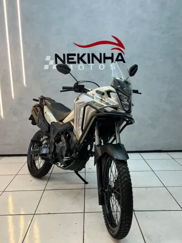 SAHARA 300 ADV - 2025