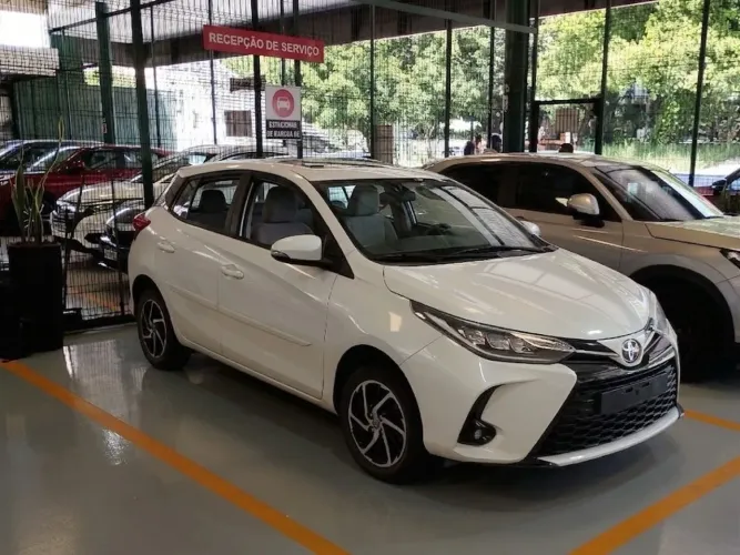 Toyota Yaris XLS 1.5 Flex 16V 5P Aut. 2023