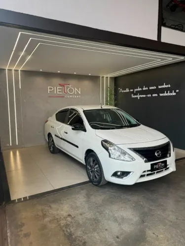 Nissan Versa SL 1.6 16V Flexstart 4P Aut. 2019