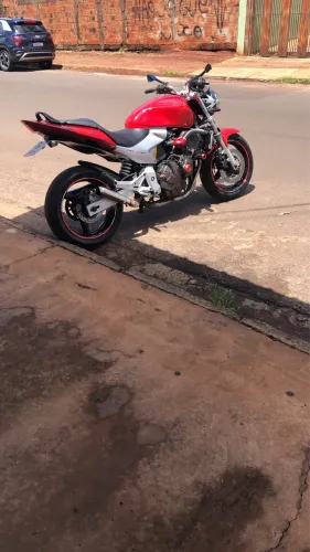 CB 600f Hornet Carburada