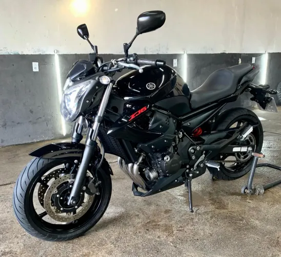 Xj6 mais nova do Brasil 8.000km