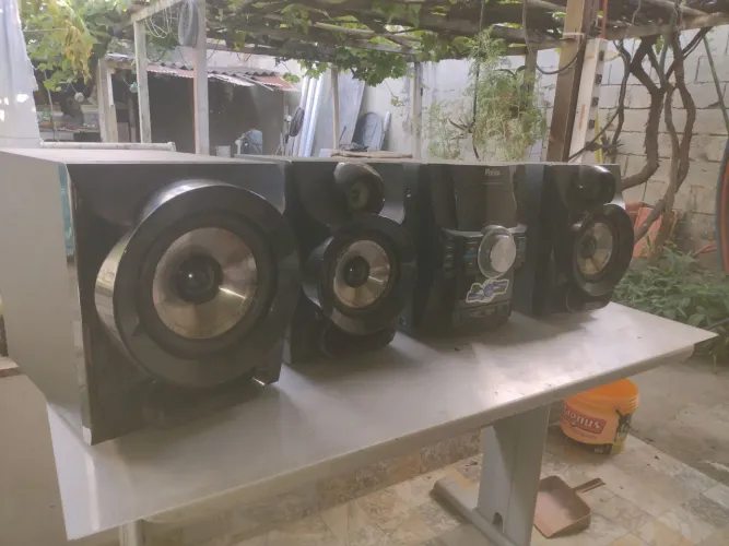 Vendo mini system Philco 1100 watts RMS