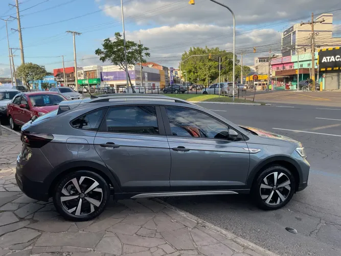 Volkswagen Nivus Highline 1.0 200 TSI Flex AUT 2022