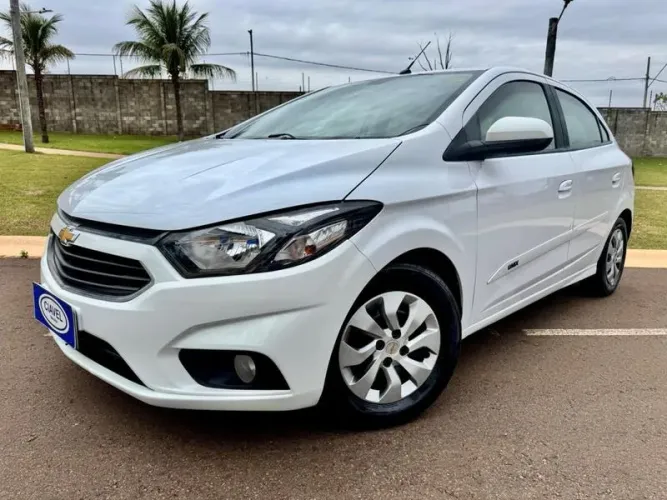 Chevrolet Onix Hatch LT 1.0 8V Flex Power Mec. 4P 2019