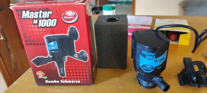 Filtro com bomba para aquário Master 1000