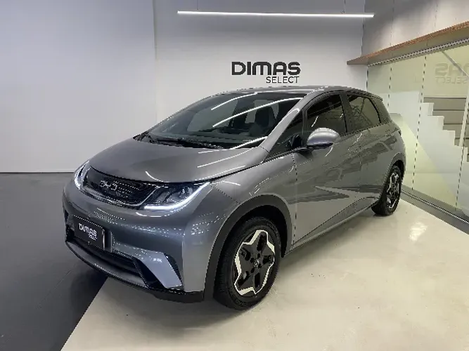BYD Dolphin EV (Elétrico) 2026