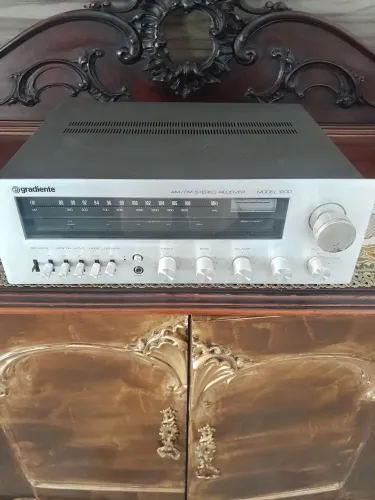 Receiver gradiente model 1200 AM,FM vitage