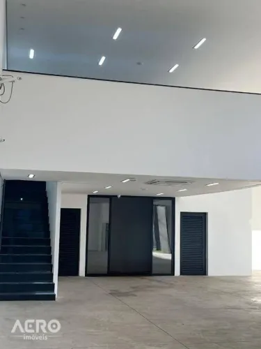 Barracão Novo próximo a Av. Comendador da Silva Martha