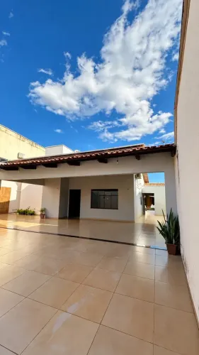 Casa com 4 quartos em lote de 450m | 305 Sul
