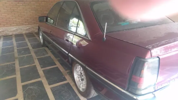 Chevrolet Omega GLS 2.2 / 2.0 (álcool) 1993