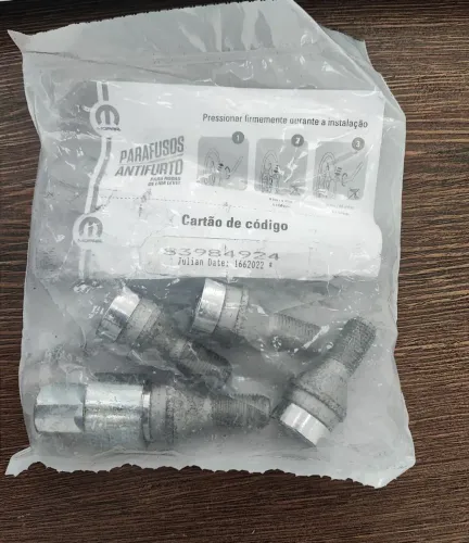 Parafusos segredo para Commander , Compass e Renegade 