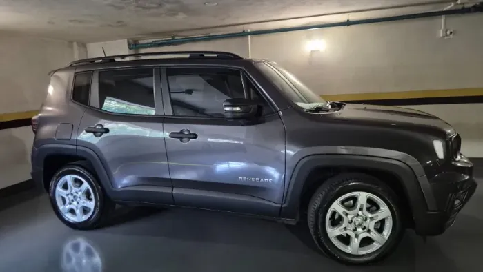 Jeep Renegade Sport T270 1.3 TB 4X2 Flex Aut. 2023
