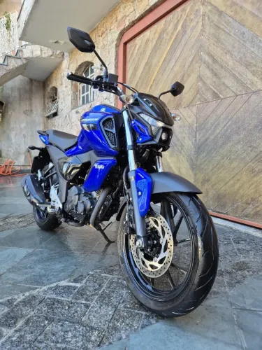 Yamaha fz15 2023 ótimo estado
