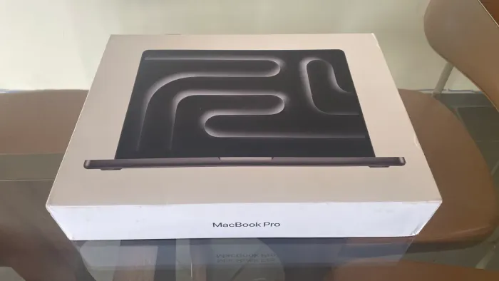 MacBook Pro M4 24GB RAM 512GB SSD