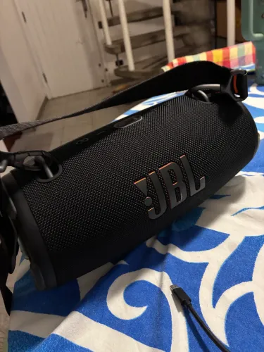 JBL Xtreme 3 Original + Carregador e Alça Originais