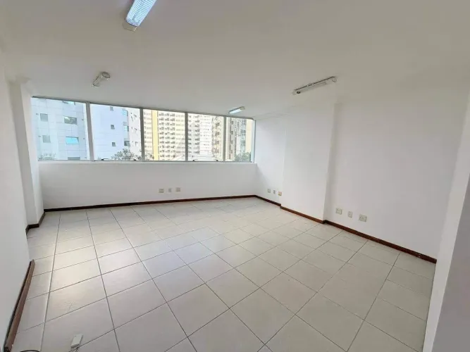 Sala para aluguel, 2 vagas, Praia do Suá - Vitória/ES