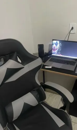 Cadeira Gamer SEMI-NOVA! R$849,00