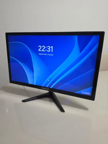 Monitor TGT Full HD de 23,8 polegadas