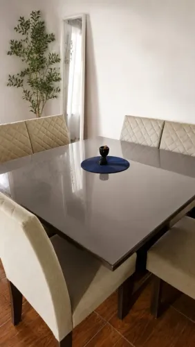 Mesa de jantar tampão de vidro quadrada + cadeiras 8 lugares seminova