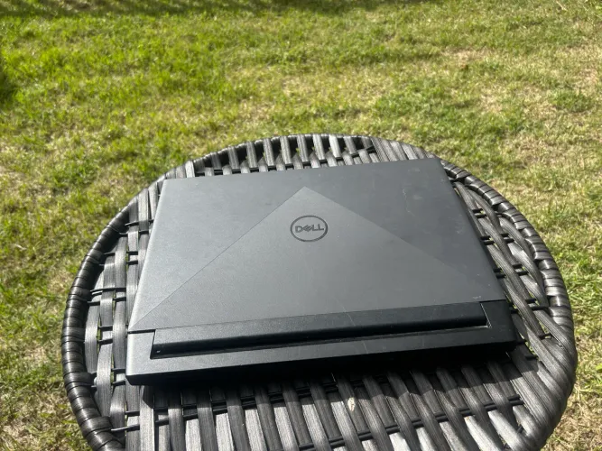 Dell G15 5525 