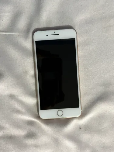 iPhone 7 Plus 32 GB Dourado