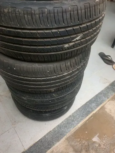 Pneus