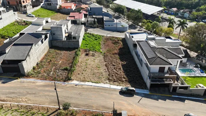 Lote/Terreno para venda tem 300 metros quadrados em Ponte Nova - Extrema - Minas Gerais
