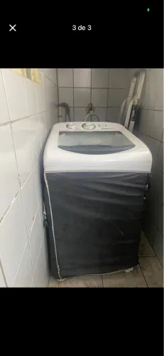 Máquina Consul 12kg 220w **nunca foi para o conserto, usada somente durante um ano**