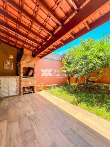 Casa à venda com 1 dormitório e espaço gourmet no Jardim São Paulo