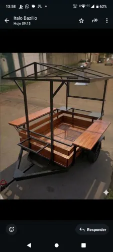 Reboque barraca de churrasquinho e lanches