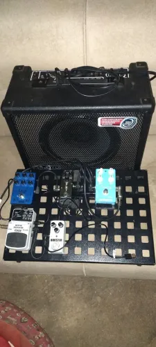 Amp joyo dc30 e 5 pedais