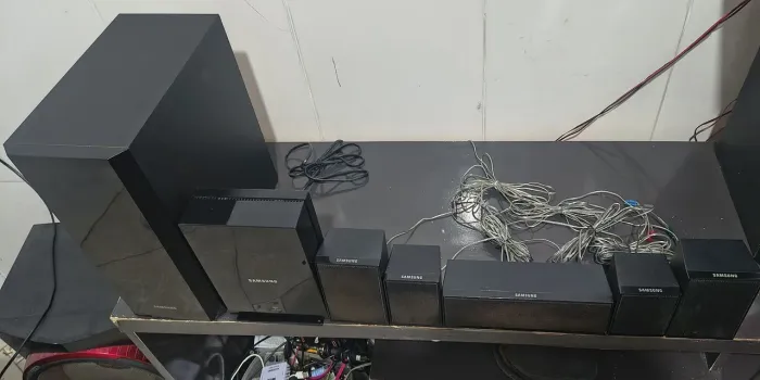 Kit caixas home Samsung 2 sem fio, Controle remoto