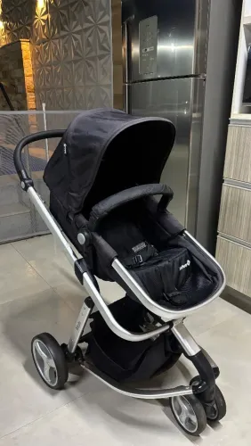 Carrinho de bebê Safety Mobi