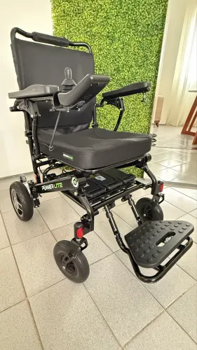Cadeira de rodas motorizada