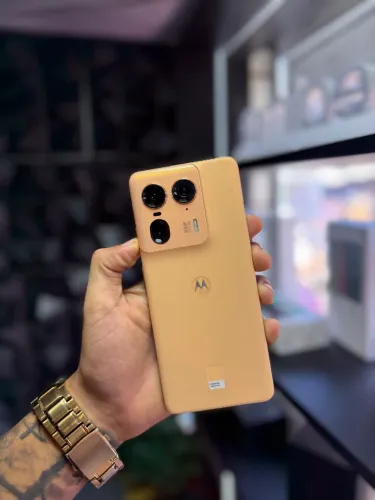MOTO EDGE 50 ULTRA 512/12 OPORTUNIDADE 