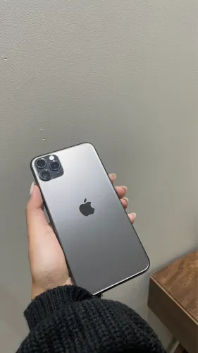 iphone 11 Pro Max 64 GB