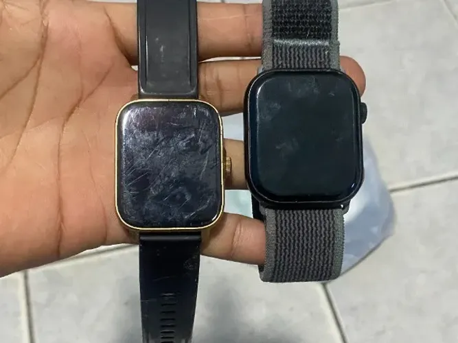 Dois relógios Smartwach ( Defeito )